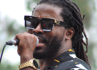 Legros LKM Artiste philanthrope au Grand Coeur .